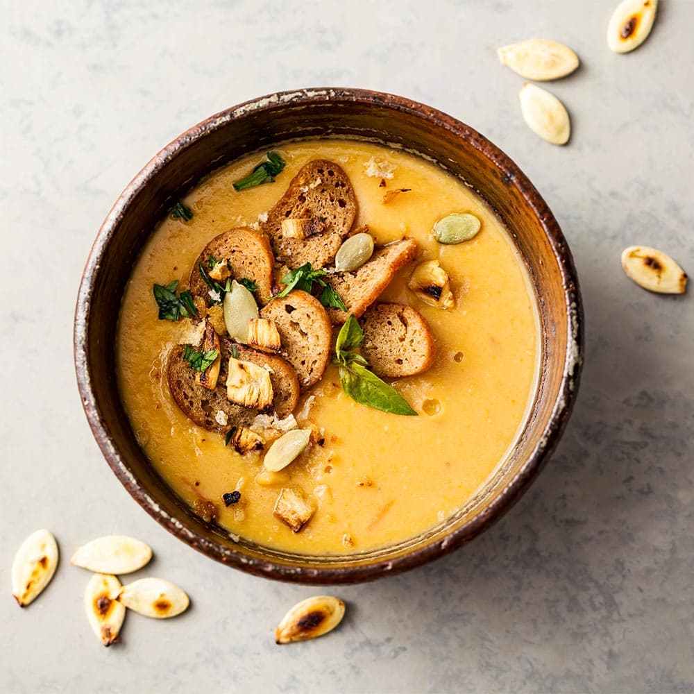 Pumpkin soup with almonds from La Española Olive Oil Instagram